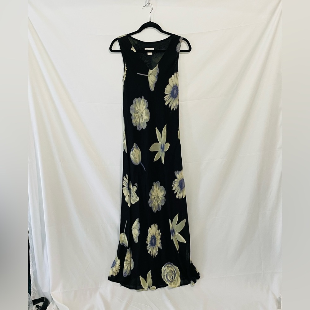 Women’s floral dress